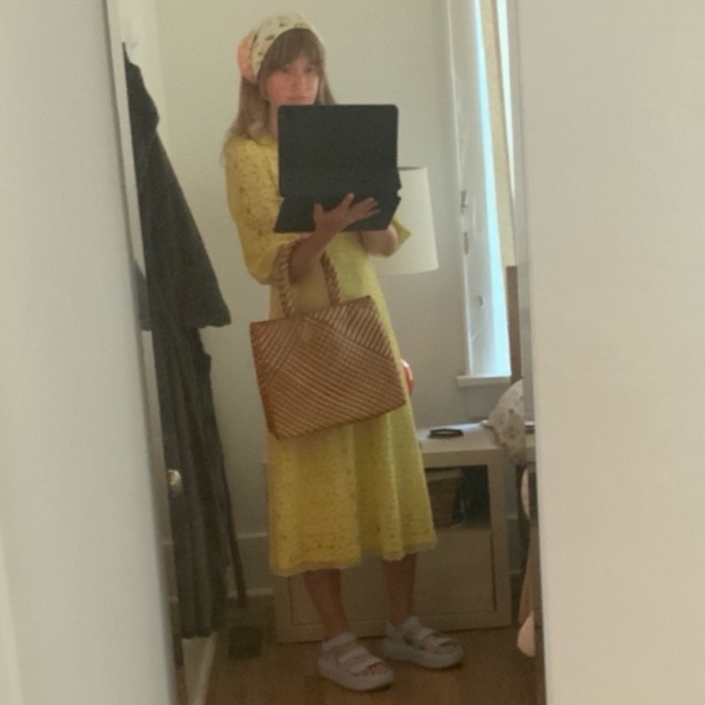 Meet your Posher, Lauren